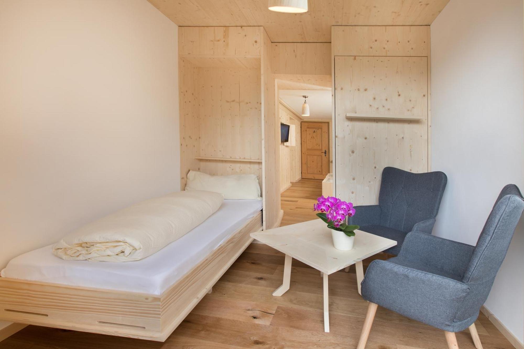 Hotel Alpsu Disentis Buitenkant foto